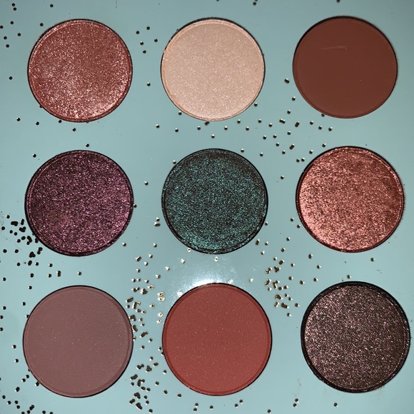 All I See Is Magic Limited Edition Colourpop Palette - Picture 5 of 16